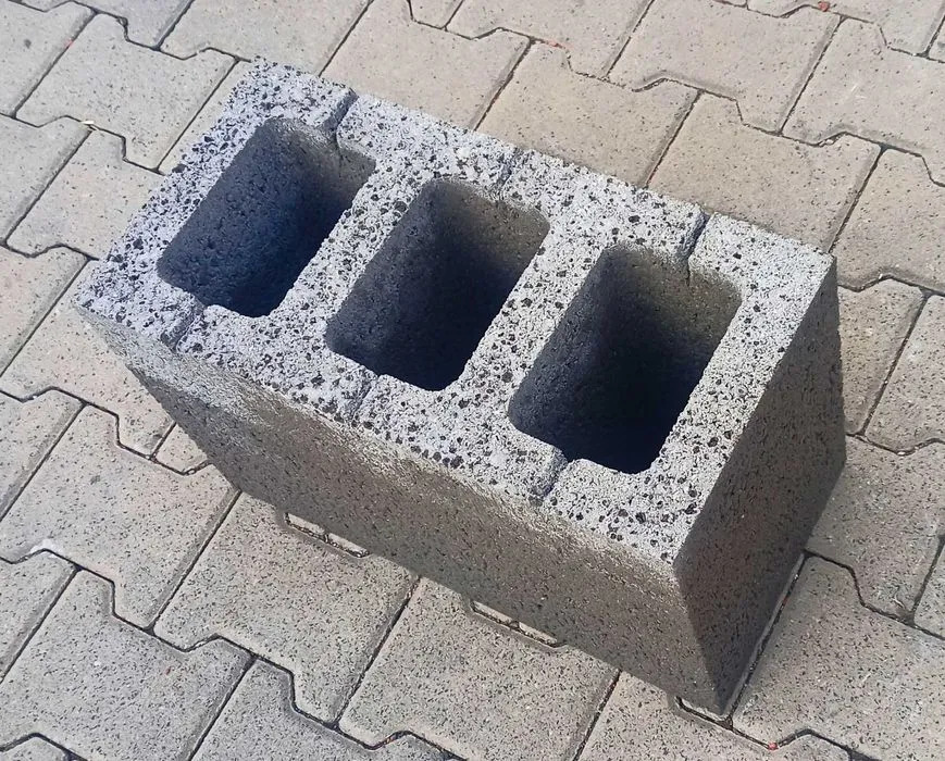 Pustak wentylacyjny IBF 3 kanałowy 50x25x33cm