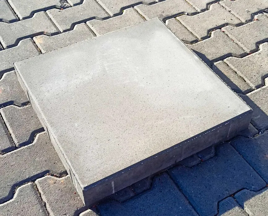 Płytka (płyta) chodnikowa 50x50x7